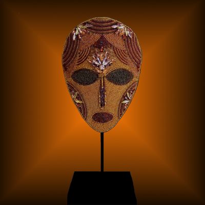 Masque brodé n°35 © Sylune Créations