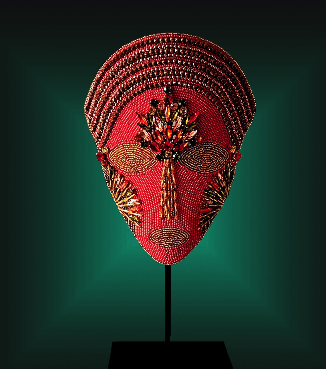 Masque brodé n°57 © Sylune Créations